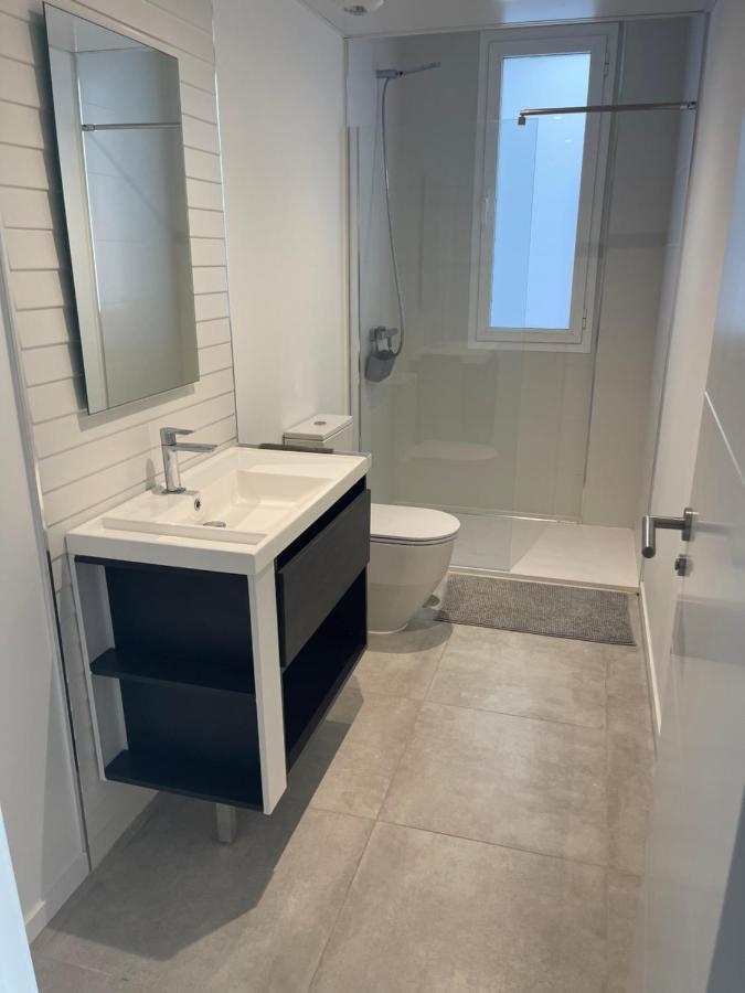 2-Bedroom-Apartment With A Terrace, Pool, Gym マラガ エクステリア 写真